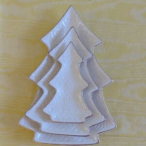 Lenox 3-Piece Nesting Christmas Trees.